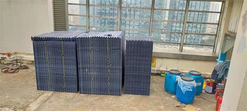 淺析為什么閉式冷卻塔出現漏水問題(冷卻塔下面漏水)